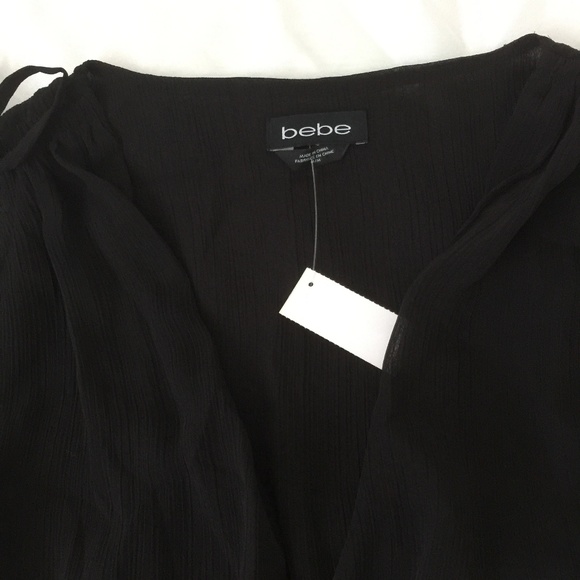 Bebe Pleated Sleeves cutout Shoulder Blouse - Picture 8 of 8